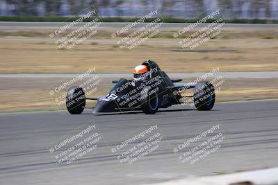 media/Jun-05-2022-CalClub SCCA (Sun) [[19e9bfb4bf]]/Around the Pits/